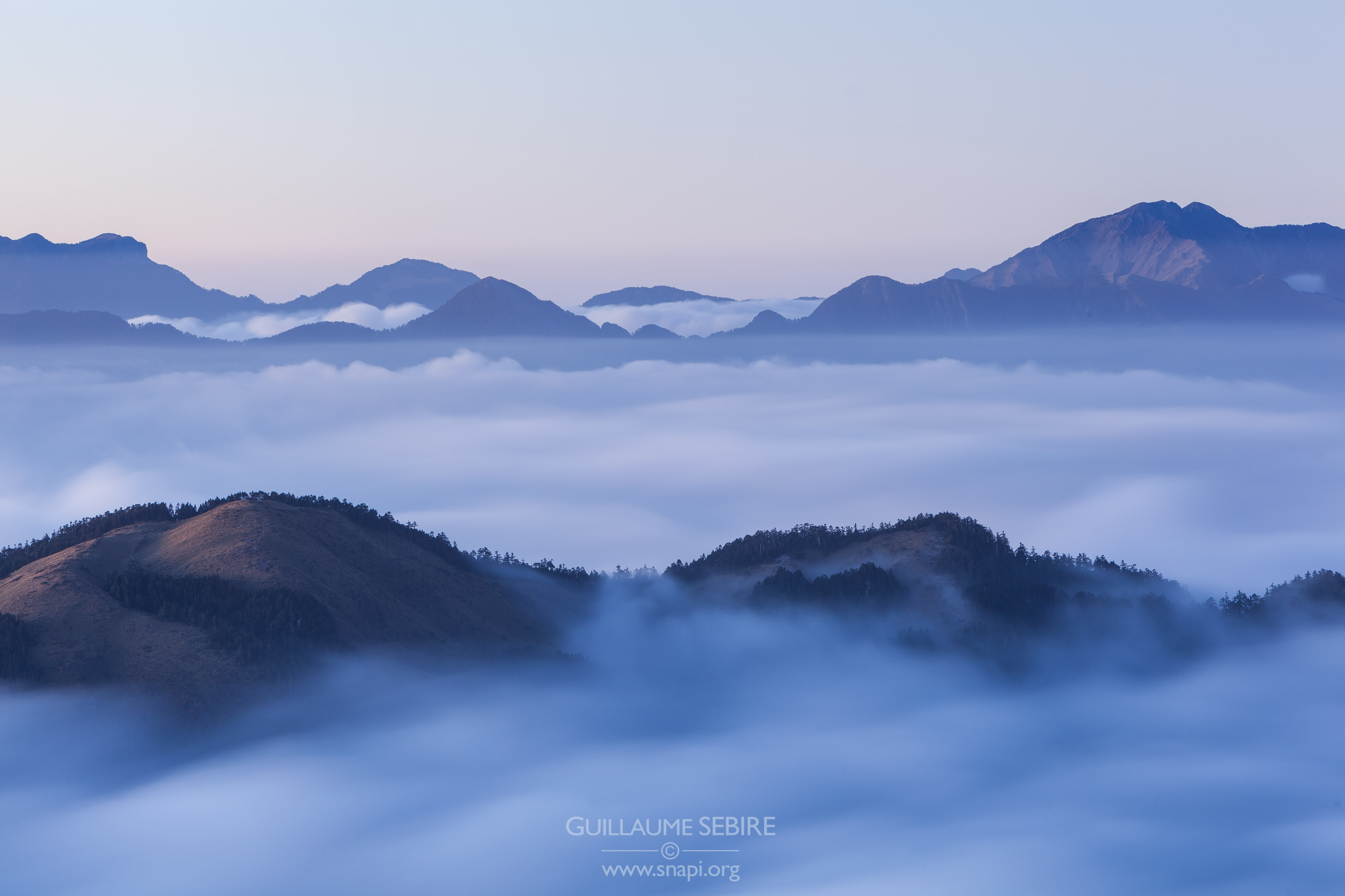 Sea of clouds, Hehuanshan, Taiwan